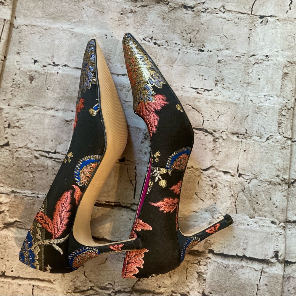 Nwot Zara, Basic Multiple Color Pattern Fabric Up… - image 8